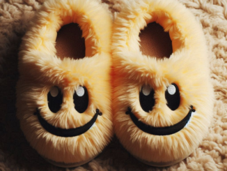 Why Smiley Face Slippers Are the Ultimate Comfort Trend 2 - whitechaco.com